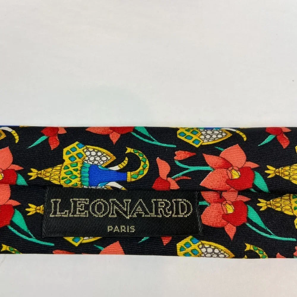 Leonard Paris | Silk Floral ElephantsTie